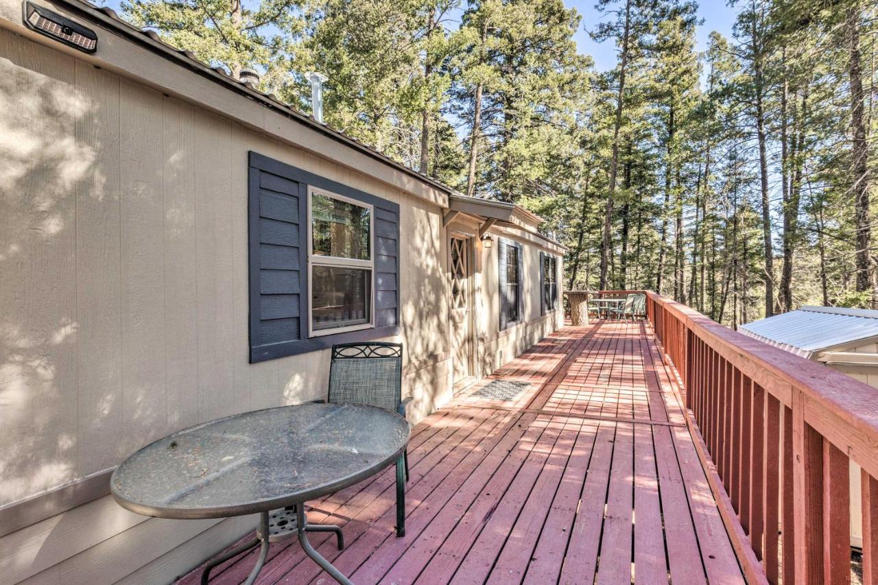Relaxing Lincoln Forest Retreat With Wraparound Deck Клаудкрофт Экстерьер фото