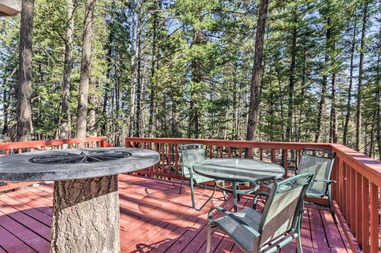 Relaxing Lincoln Forest Retreat With Wraparound Deck Клаудкрофт Экстерьер фото